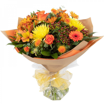 Horizon Sky - Looking for something a little different to send? Why not send an Autumnal themed delivery of beautiful flowers. This wonderfully wrapped hand-tied will be delivered filled with a fabulous selection of freshly picked blooms in the signature colours of the season.